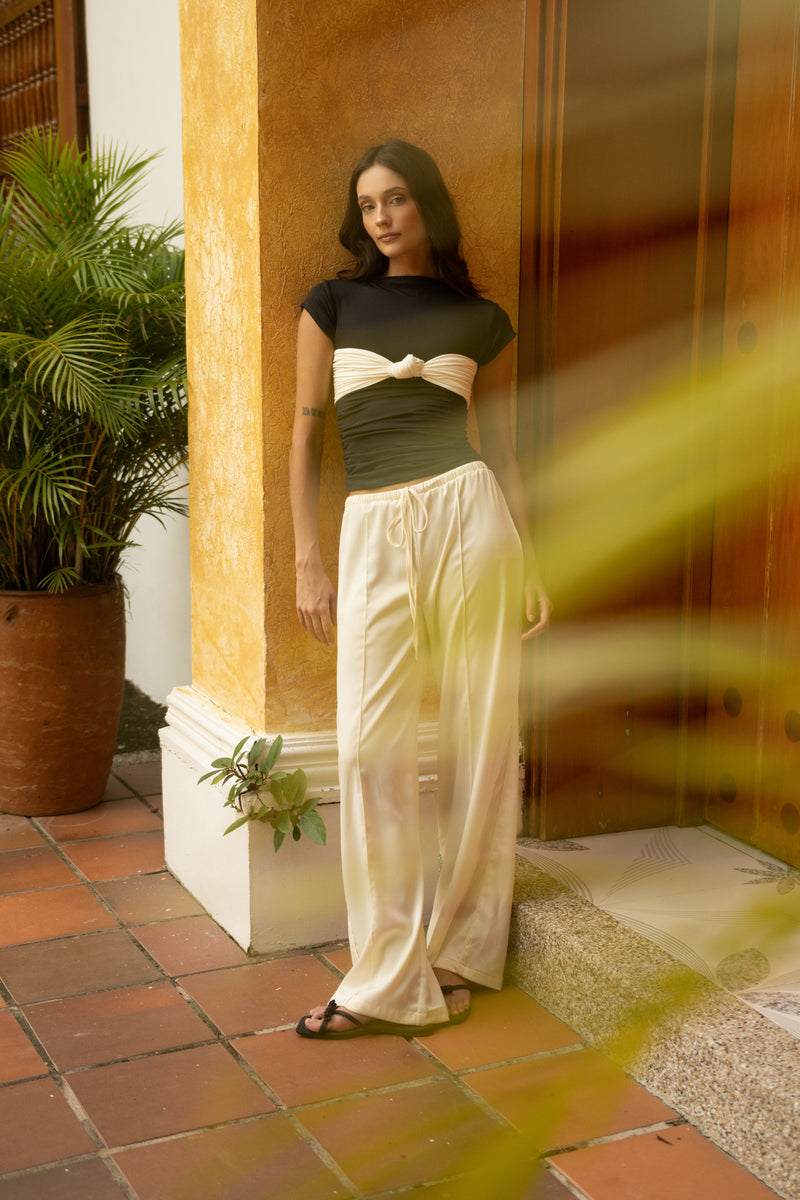 NUDO TEE - BLACK/IVORY