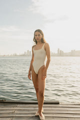 MEL SCULPTING ONE PIECE - IVORY