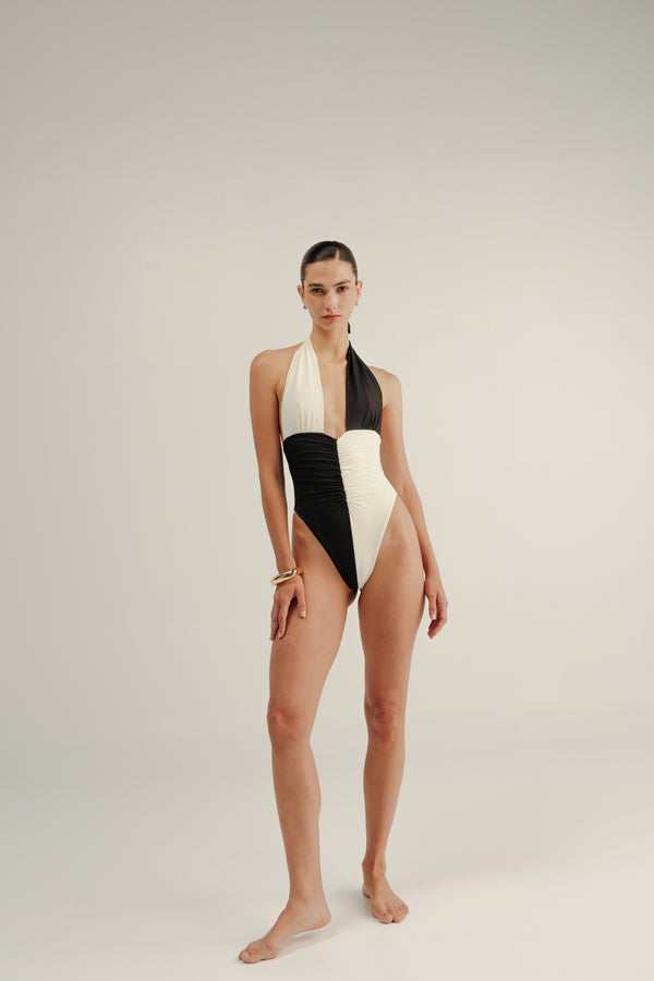 CARA O SOL ONE PIECE - BLACK/IVORY
